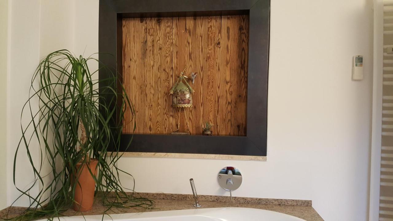 Apartment Viadolcevita - Gruene Gaestewohnung