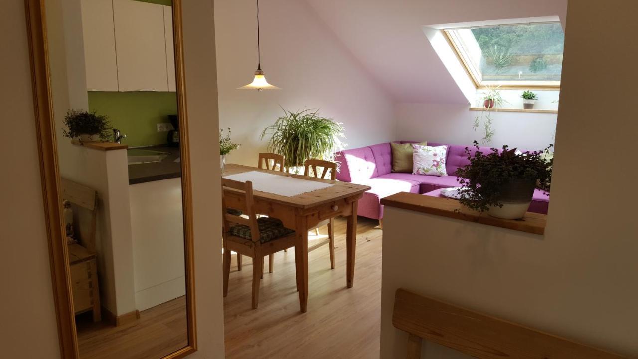 Viadolcevita - Gruene Gaestewohnung Apartment *